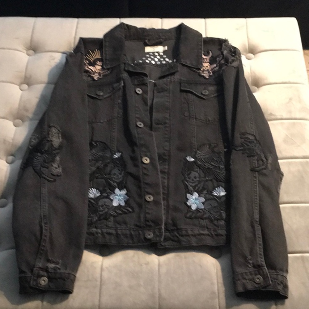 Embroidered distress Jean jacket
